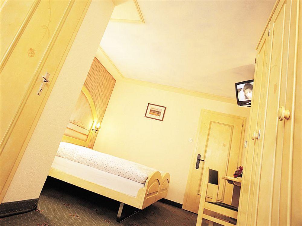 Adaastra Boutique Hotel Brig Exterior photo